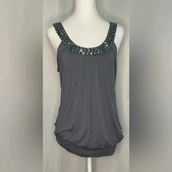 B’leev sleeveless tunic‎ beaded neck - Picture 1 of 5